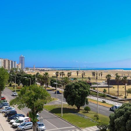 Brasil Avenue By Rent4All Figueira da Foz Eksteriør billede